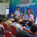 Anas Urbaningrum saat menjadi narasumber dalam diskusi yang dihelat di Universitas Brawijaya Malang