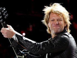 Selamatkan Perempuan dari Upaya Bunuh Diri, Legenda Rock Bon Jovi Dipuji