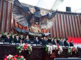 MPR Rekomendasikan Gelar Pahlawan Nasional untuk Soeharto dan Gus Dur