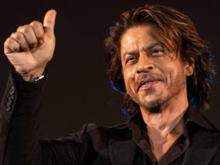 Shah Rukh Khan: 'Senang Kembali' Setelah Menang Penghargaan