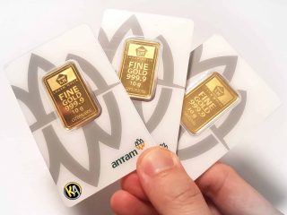 Harga Emas Antam Turun Setelah Rekor Sejarah