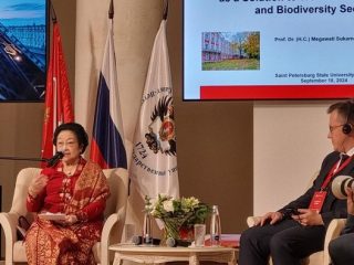 Megawati Dorong Kolaborasi Global, Soroti Dampak AI pada Pendidikan