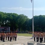 Apel kebangsaan bersama pendamping desa di alun-alun kota Bojonegoro, Jawa Timur, Selasa (17/9/2024).
