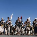 Parade Ribuan Milisi Houthi Yaman