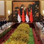 Presiden China Xi Jinping dan Presiden Indonesia Prabowo Subianto menghadiri pertemuan di Great Hall of The People di Beijing, China, 9 November 2024. REUTERS/Florence Lo