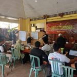 Tahapan rekapitulasi hasil penghitungan perolehan suara tingkat kecamatan dalam Pilkada Lamongan2024. Sumber Foto : KPU Lamongan