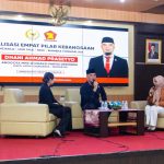 Anggota MPR RI, Ahmad Dhani, dalam sosialisasi Empat Pilar Kebangsaan di Surabaya, Sabtu (30/11/2024).