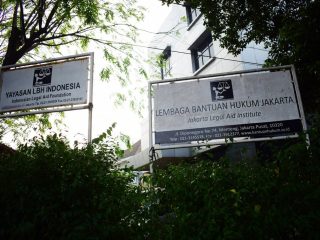 YLBHI: Masuknya Jokowi dalam Daftar Nominasi OCCRP adalah Preseden Buruk Demokrasi Indonesia