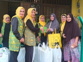 Hetifah: Pengajian Al-Hidayah Terpanggil untuk Bantu Korban Banjir Bekasi