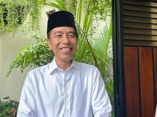 Jokowi soal Permintaan Puan untuk Islah dengan PDIP: "Yang Mulai Dulu Siapa?"
