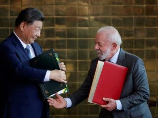 Lula dan Xi Intensifkan Diplomasi Ekonomi Jelang KTT BRICS