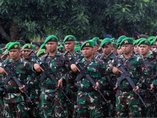 TNI Tegas: Demokrasi Harus Dijaga, Intimidasi Tidak Dibolehkan!