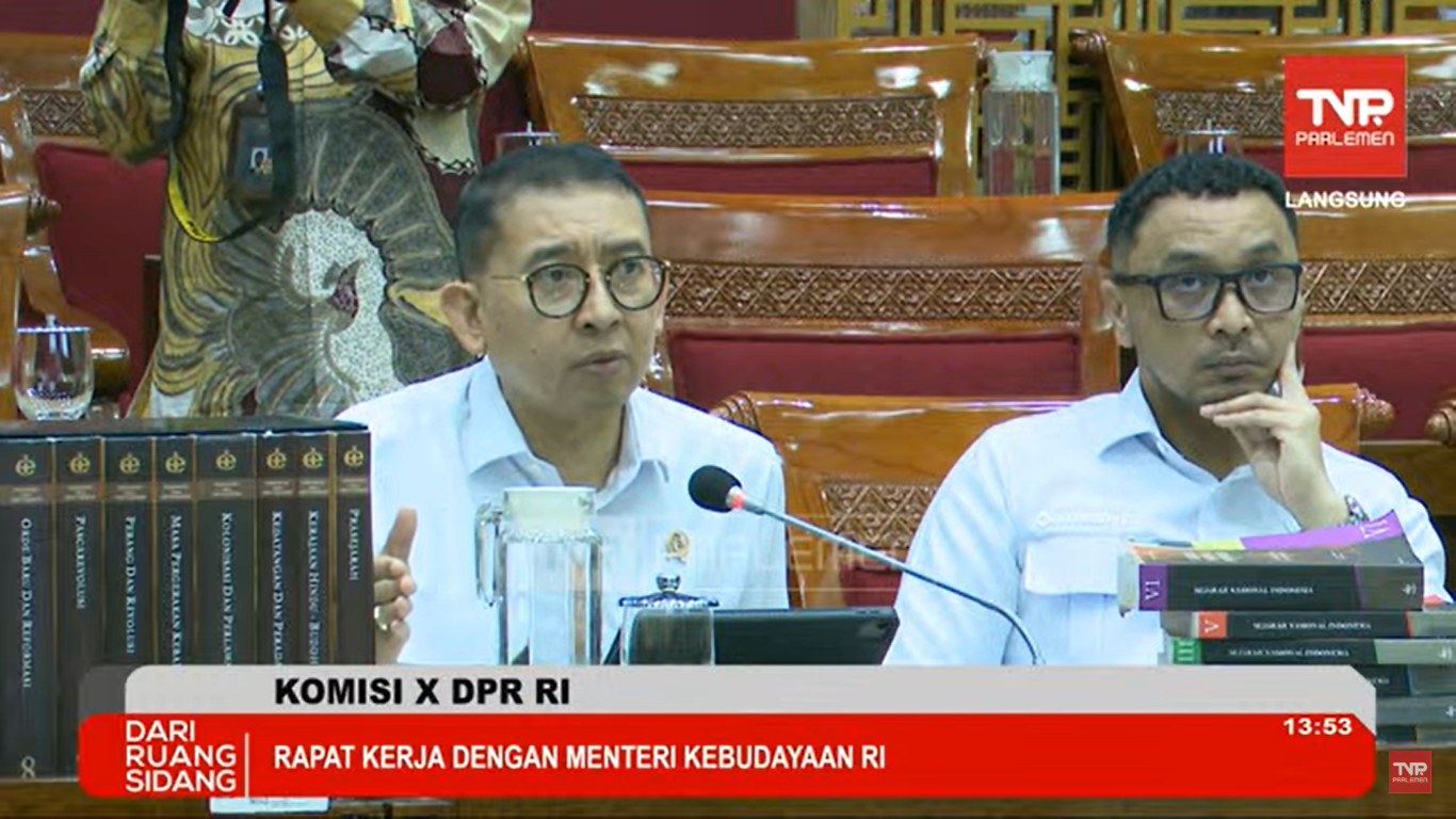 Menteri Kebudayaan Fadli Zon dalam Rapat Kerja dengan Komisi X DPR RI di Senayan Jakarta, Senin (26/5/2025)