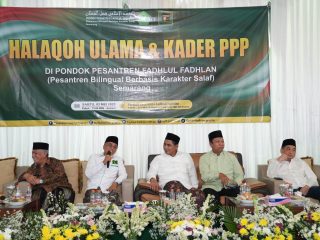 Forum Halaqah Ulama di Pondok Pesantren Fadhlul Fadhlan, Semarang, Sabtu (3/05)