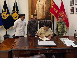 Tanpa Dubes Sejak 2023, Siapa yang Siap ke AS?