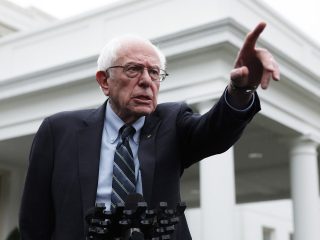Sanders: Netanyahu Bukan Presiden AS, Perang Israel Bukan Urusan Amerika