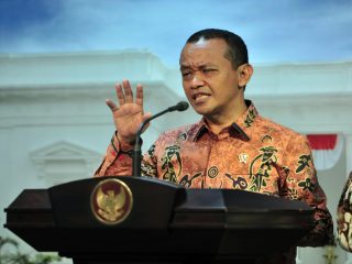 Menteri Bahlil Hentikan Tambang Nikel Raja Ampat, Ada Apa?