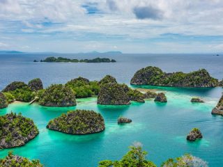 Terungkap! Ini Daftar Lengkap Perusahaan Tambang di Raja Ampat