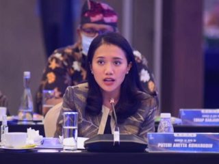 Puteri Komarudin : Izin Eksplorasi PT Gag Terbit Sejak 1998