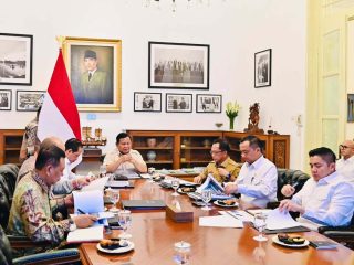 Prabowo Ultimatum: Persoalan Sampah Wajib Selesai Sebelum 2029!