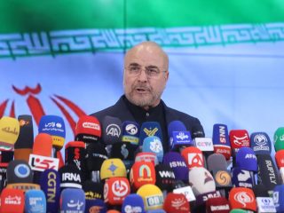 Ghalibaf Ancam Israel: "Neraka Akan Kami Timpakan Padamu!"
