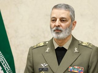 Kepala Staf Angkatan Bersenjata Iran : Darah Para Martir Tidak Akan Tertumpah Sia-Sia
