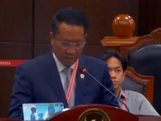Pemerintah Bela Revisi UU TNI, Mahasiswa Gugat ke MK!