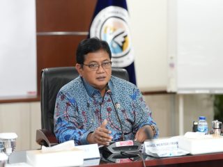 Wamen Viva Yoga: Transmigrasi untuk Sejahterakan Warga Lokal