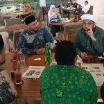 Ngabalin saat menerima kunjungan Bidang HLN DPP PUI di Agreya Cafe, Kompleks Masjid Sunda Kelapa, Jakarta, Jumat (29/08/2025).