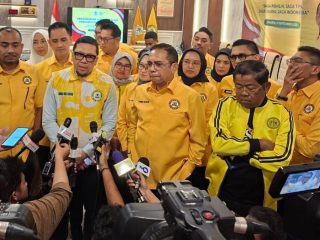 Syahmud Ngabalin Bongkar Tantangan Demokrasi, Sentil Pola Lama Golkar