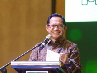 Mendagri Tito Respons Wacana Pilkada DPRD dalam Forum KAHMI