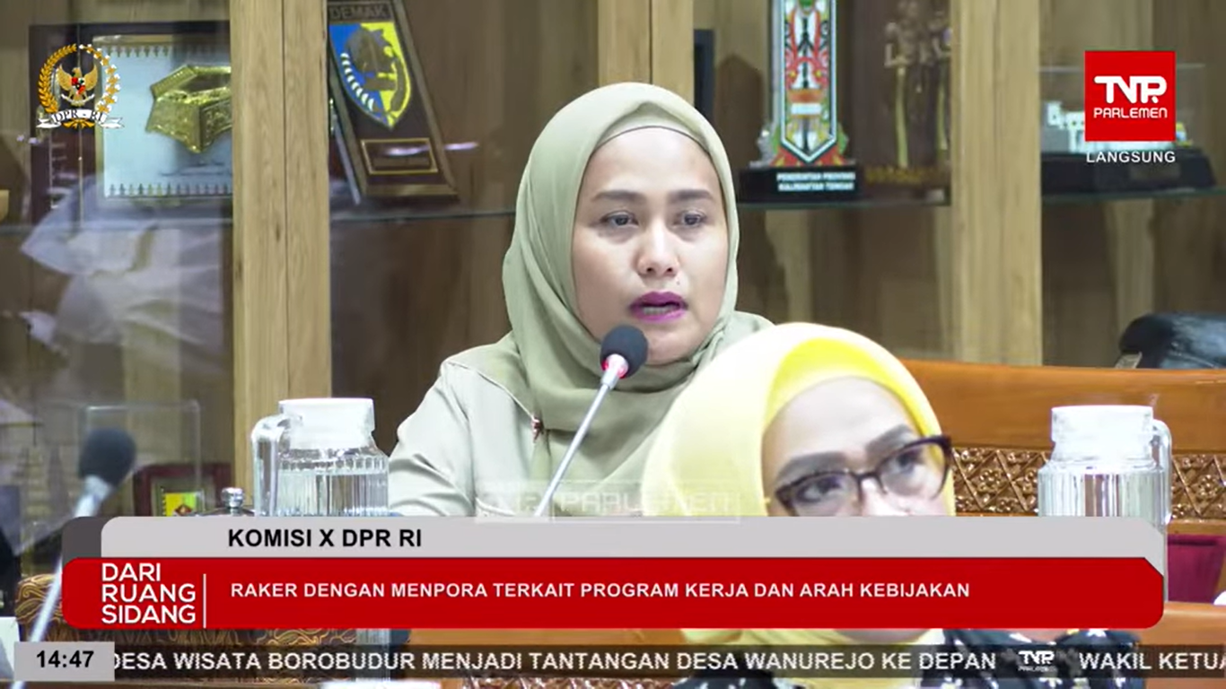 Anggota Komisi X DPR RI Fraksi Partai Golkar, Karmila Sari