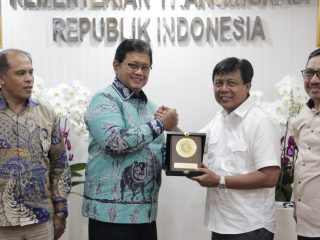 Wamen Viva Yoga Dorong Optimalisasi Lahan Transmigrasi Sumbawa Barat
