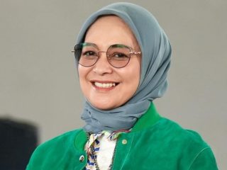 Perempuan Bangsa Salurkan Bantuan untuk Ibu Maluku Tengah