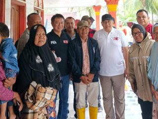Kunjungi Lokasi Bencana, Anas Urbaningrum : Yang Penting Kebutuhan Warga Tercukupi Dulu
