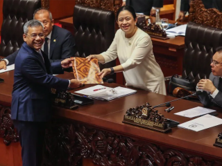 APBN 2027 Disahkan, DPR Tekankan Pertumbuhan Harus Inklusif
